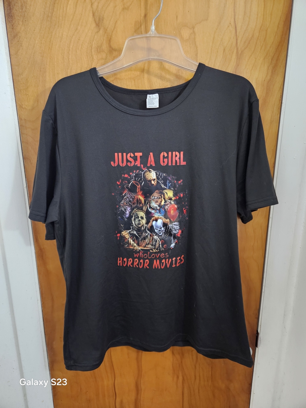 Just A Girl Who Loves Horror Movies Graphic Tee - Black